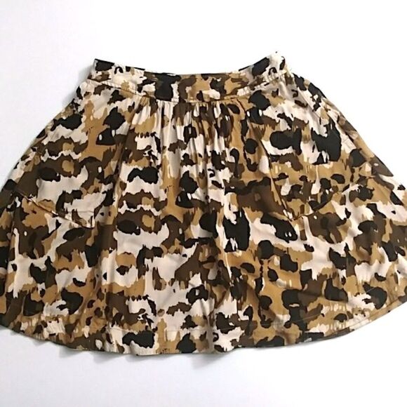 French Connection Camo Skirt w/Pockets - 8 - Picture 1 of 8